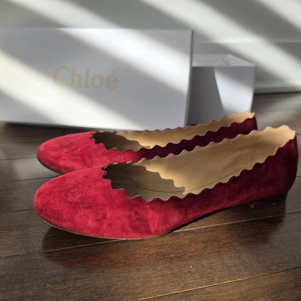 Chloé Red Suede Scalloped Ballet Flats